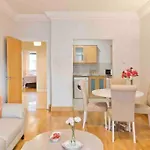 Luxury Two Bedroom In Dublin